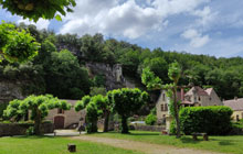 beautiful cycling day towards the perched village of Rocamadour in the beautiful medieval Dordogne in France 